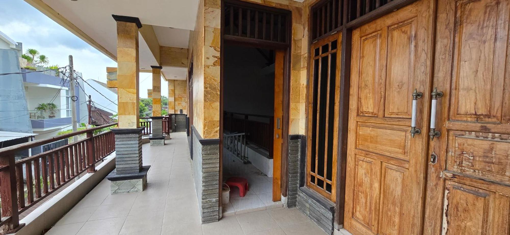 Devina House *